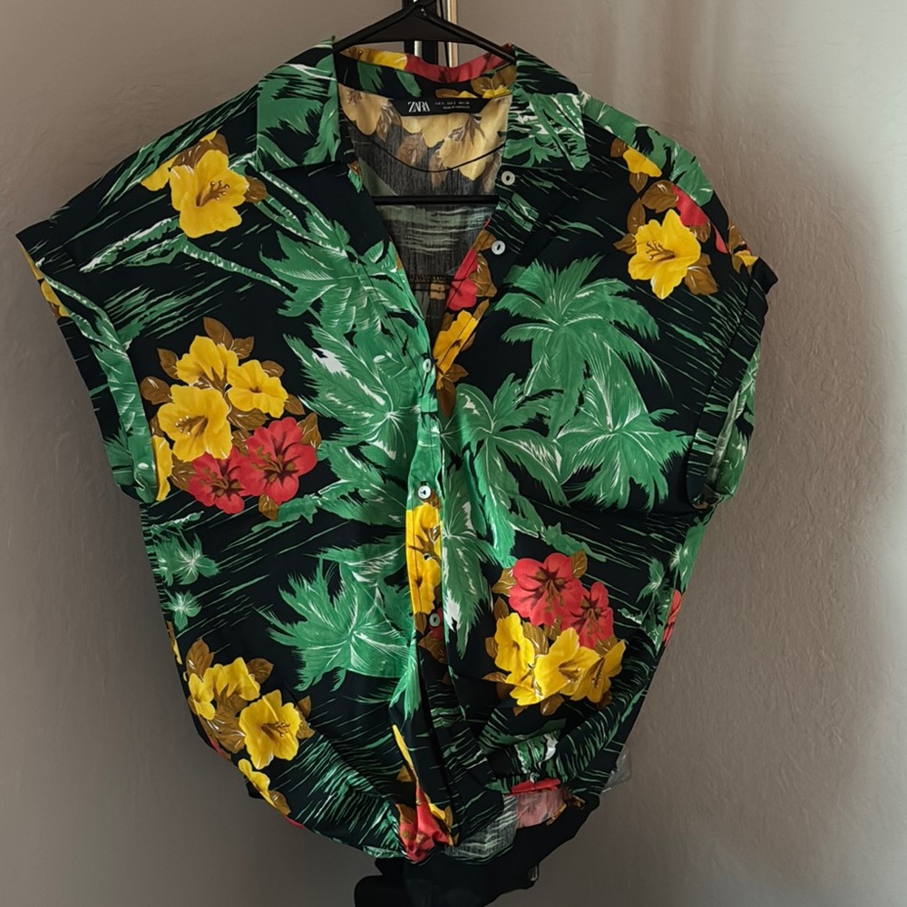 Zara Black Floral Print Shirt